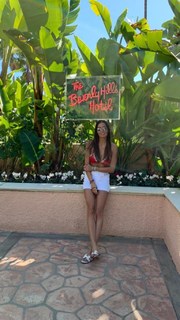 Elisabetta Gregoraci feet photo thumbnail