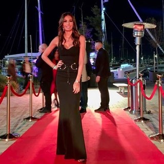 Elisabetta Gregoraci feet photo thumbnail