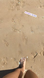 Elisabetta Gregoraci feet photo thumbnail