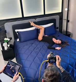 Elisabetta Gregoraci feet photo thumbnail