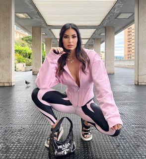 Elisabetta Gregoraci feet photo 1