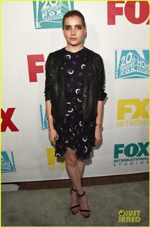 Elise Eberle feet photo 3
