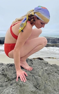 Elise Eberle feet photo 2