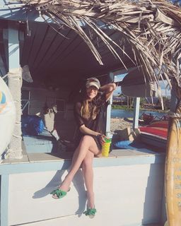 Elise Gatien feet photo 11
