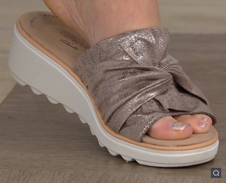 Elise Ivy feet photo 9