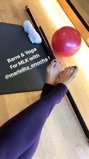 Elise Joan feet photo 14
