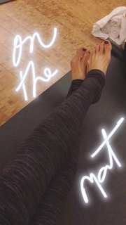Elise Joan feet photo 13
