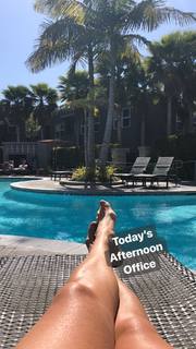 Elise Joan feet photo 12