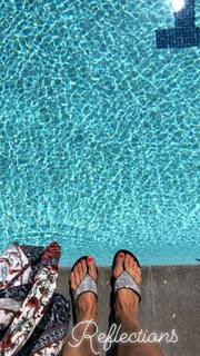 Elise Joan feet photo 12