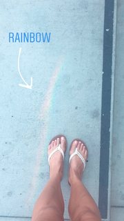 Elise Joan feet photo 18