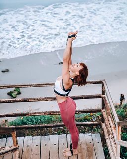 Elise Joan feet photo 18