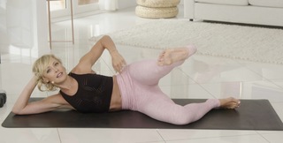 Elise Joan feet photo 20