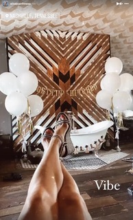 Elise Joan feet photo 11