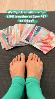 Elise Joan feet photo 16