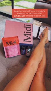 Elise Joan feet photo 10