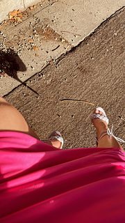 Elise Luthman feet photo 8