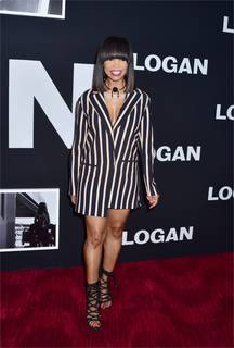 Elise Neal feet photo 1