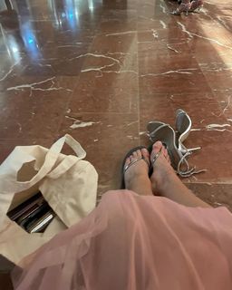 Elise Schaap feet photo 11