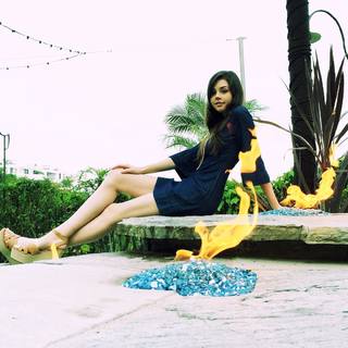 Elise Trouw feet photo 2