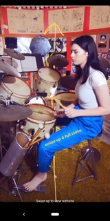 Elise Trouw feet photo 1