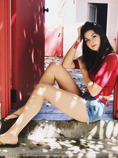 Elise Trouw feet photo 14
