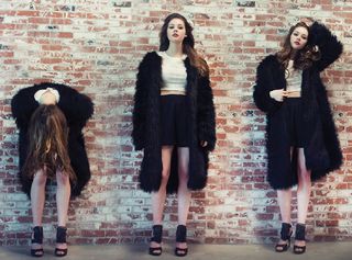 Elise Trouw feet photo 3