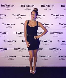 Elise van der Horst feet photo 6
