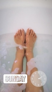 Elise van der Horst feet photo 18