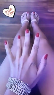 Elise van der Horst feet photo 2