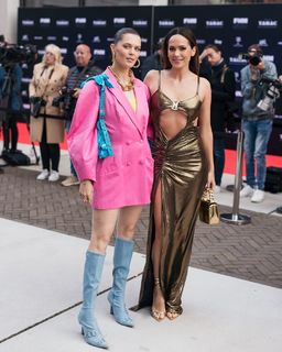 Elise van der Horst feet photo 4