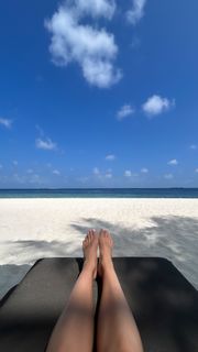 Elise van der Horst feet photo 9