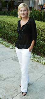 Elisha Cuthbert feet photo thumbnail