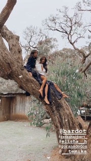 Elisha Herbert feet photo 3