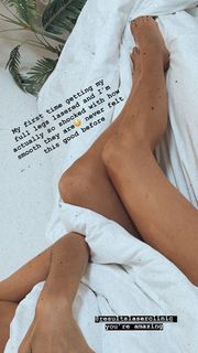 Elisha Herbert feet photo 1