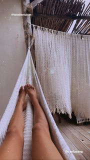 Elisha Herbert feet photo 17