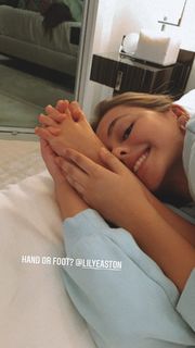 Elisha Herbert feet photo 17