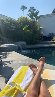 Elisha Herbert feet photo 9