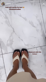 Elisha Herbert feet photo 3