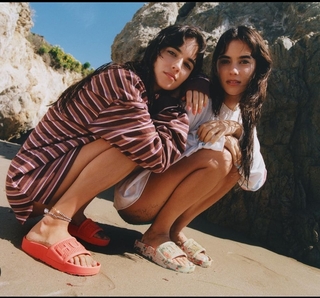 Elisha Herbert feet photo 1