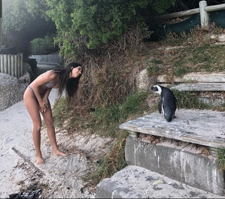 Elisha Herbert feet photo 16