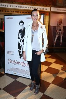 Eliska Bucková feet photo 8