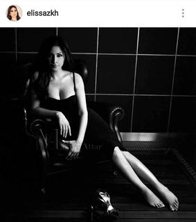 Elissa feet photo thumbnail