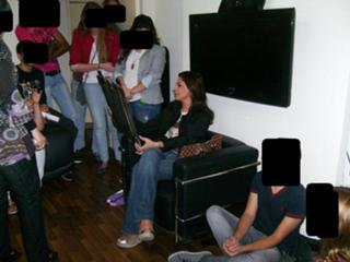 Elissa feet photo thumbnail