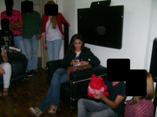 Elissa feet photo thumbnail