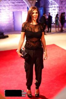 Elissa feet photo thumbnail