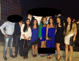Elissa feet photo thumbnail
