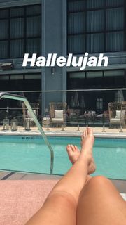 Eliza Bennett feet photo 1