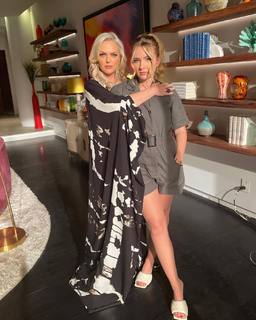 Eliza Bennett feet photo 13