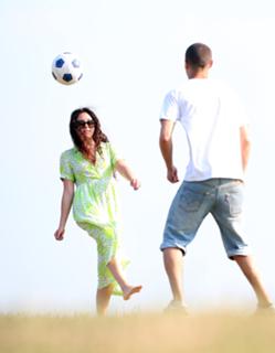 Eliza Doolittle feet photo 3