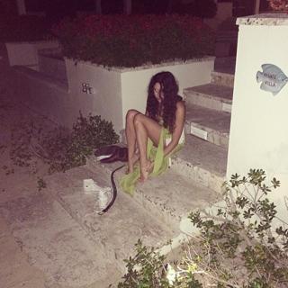 Eliza Doolittle feet photo 3